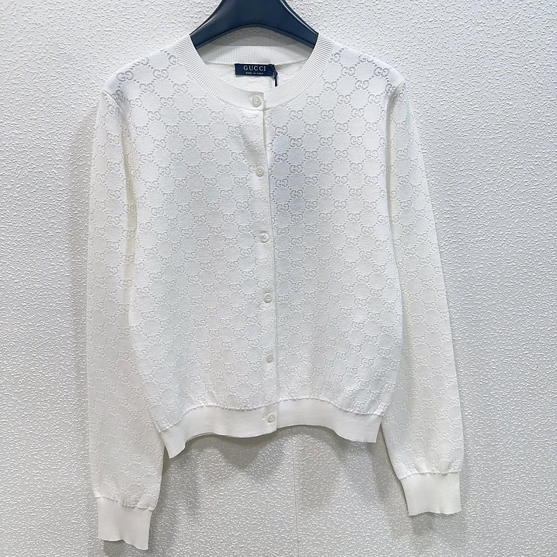 P500 - YT 3740 · 5