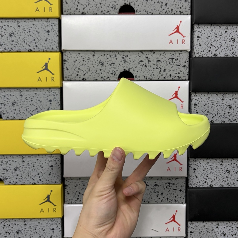 C90 Yeezy Slide Glow Green