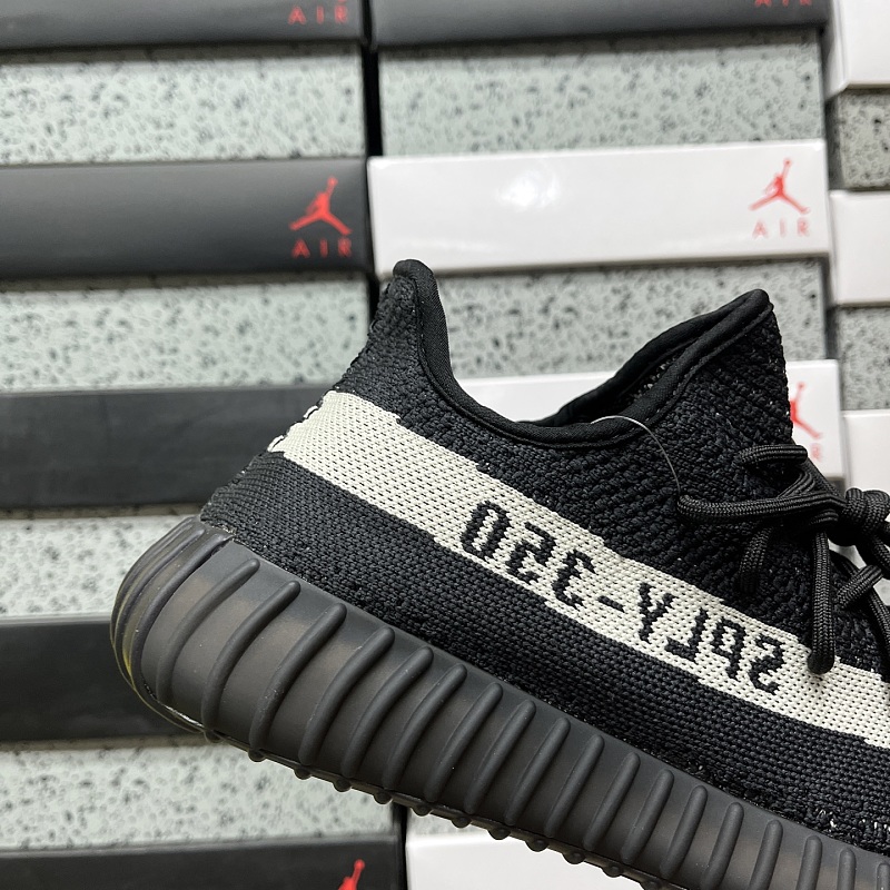 Yeezy Boost 350 V2 Core Black White