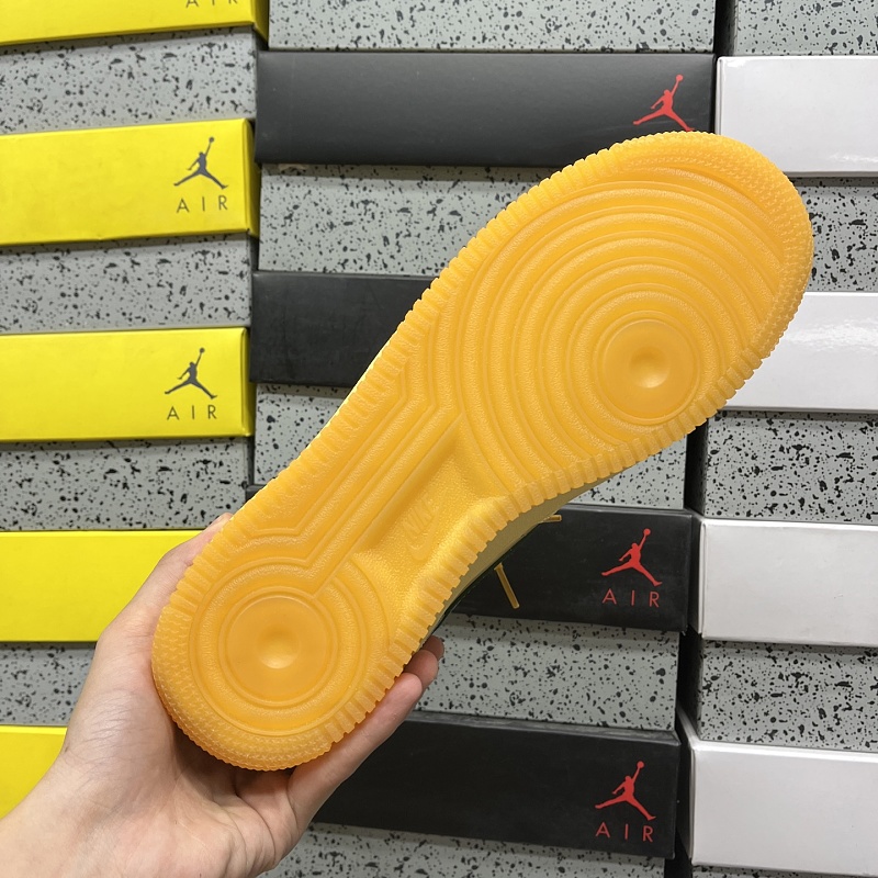 Air Force 1 Low Patent Leather Topaz Gold Pine Green 6