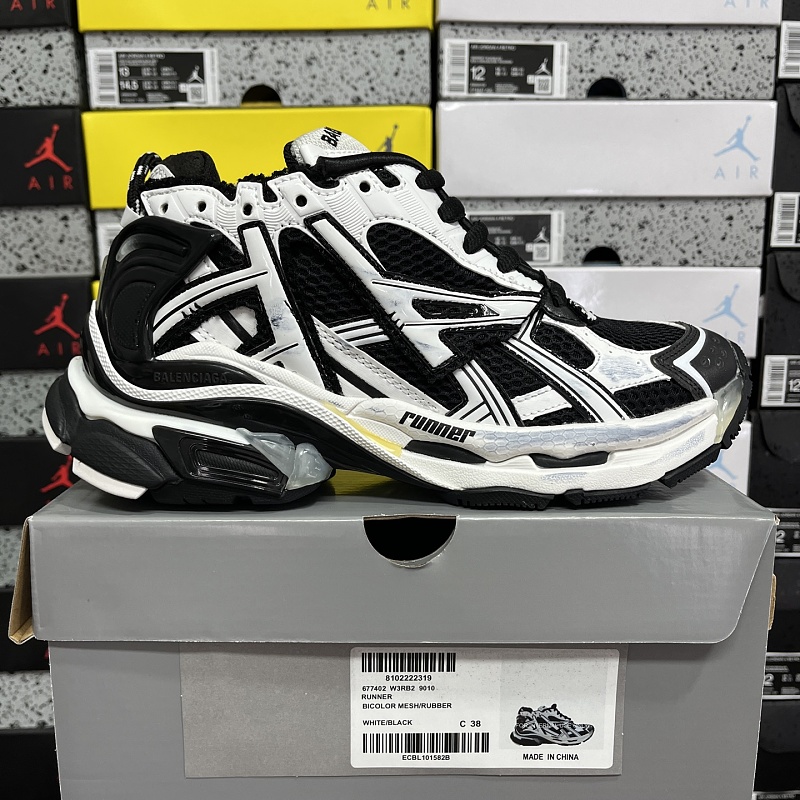 Blcg Runner B2 9010 8