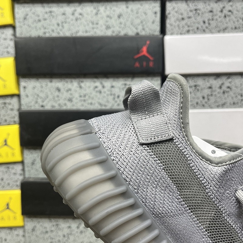 Yeezy Boost 350 V2 2.0