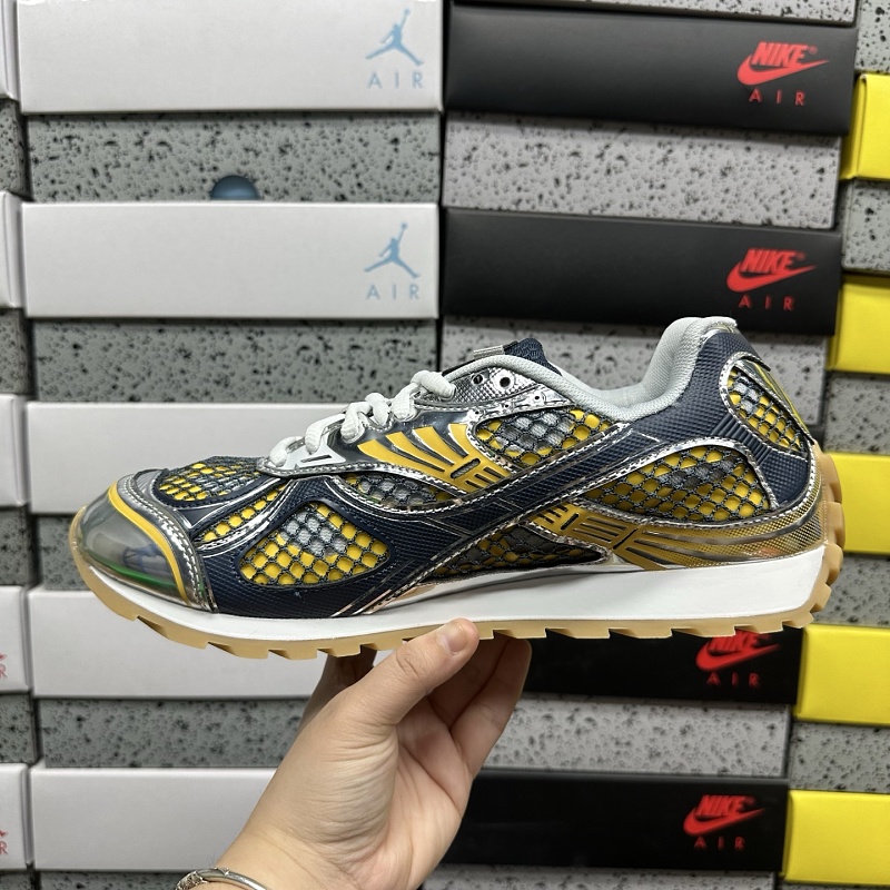 Bottega Veneta Orbit Surf Vapor 40 7386 6