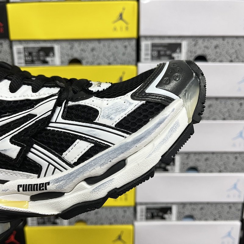 Blcg Runner B2 9010 4