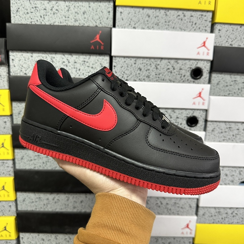Air Force 1 Low '07 Lv8 Vamps