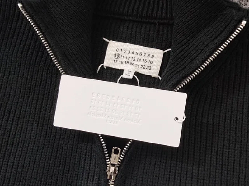 245 RMB 12