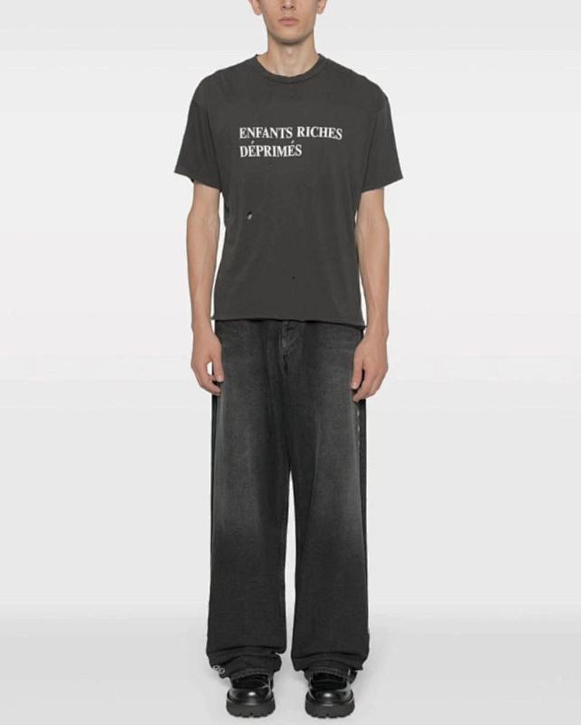 158 RMB 9