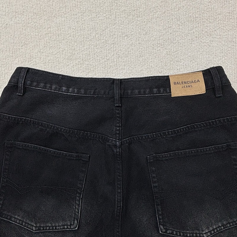 318 RMB 9