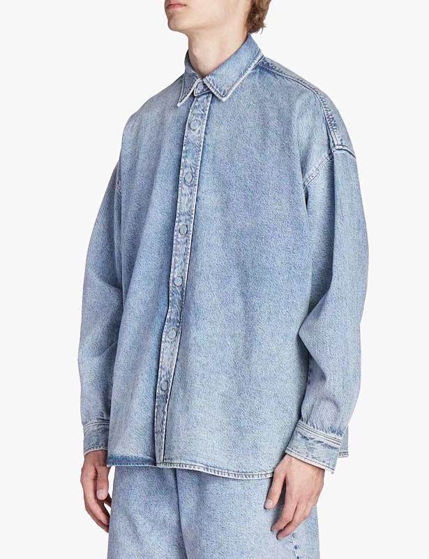 235 RMB 11
