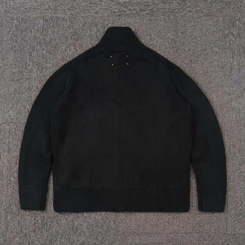245 RMB 8