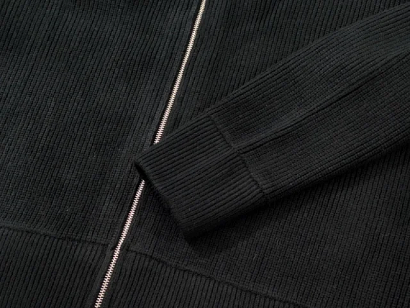 245 RMB 11
