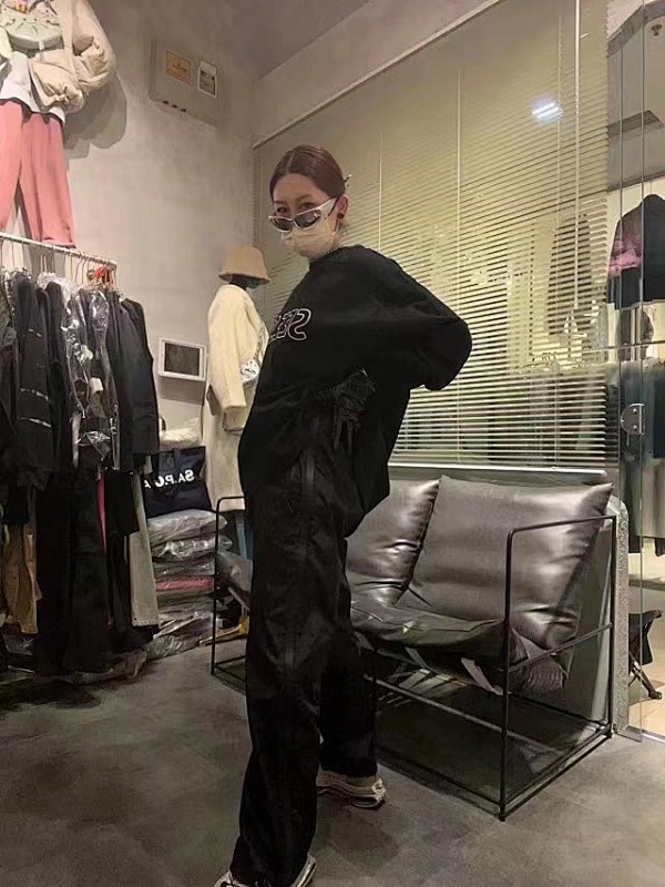 330 RMB 10