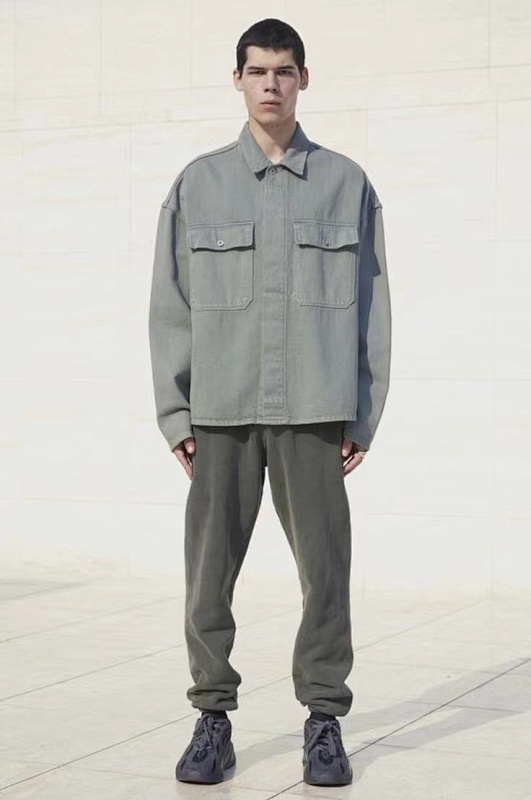 245 RMB 3