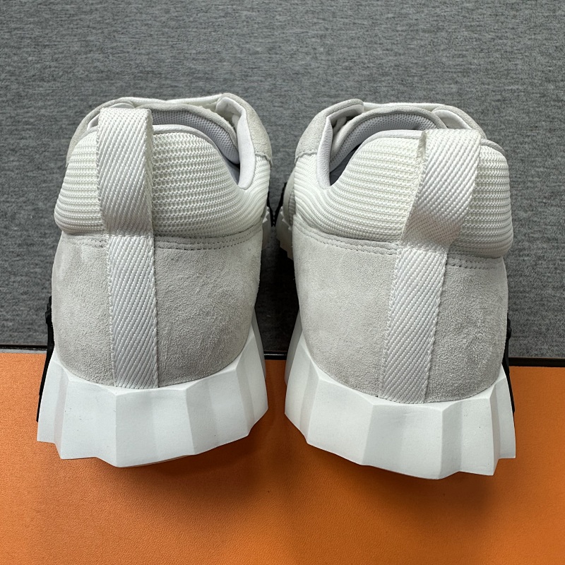 H-05 Shoes price：568CNY 8