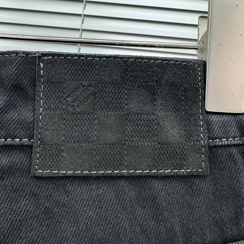 1/V Price: 11
