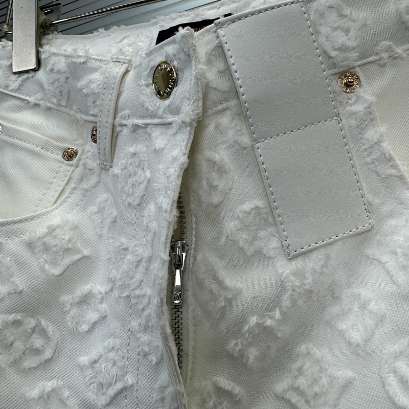 1/V price：318CNY 7