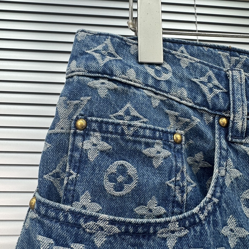 1/V price：298CNY 5