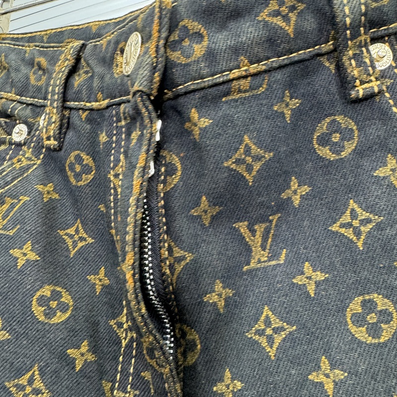 1/V price：318CNY 7