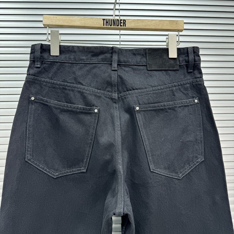 1/V Price: 10
