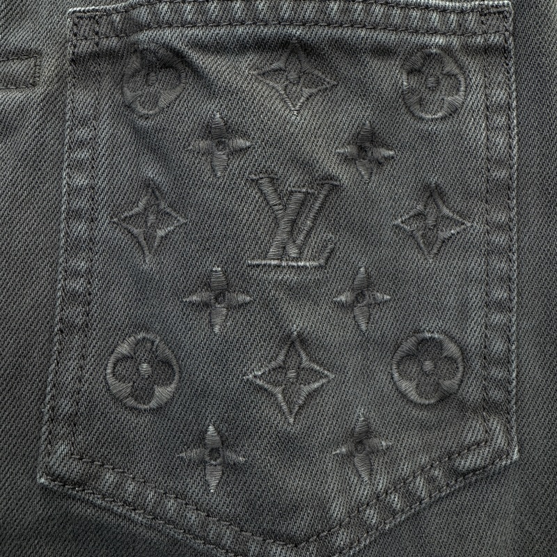 Type Ii Garment-dyed Denim Suit price：388CNY 8