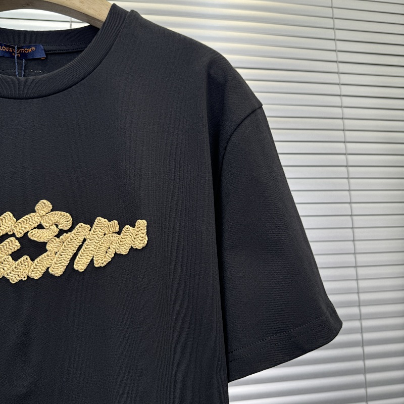 1V Price：218CNY 6
