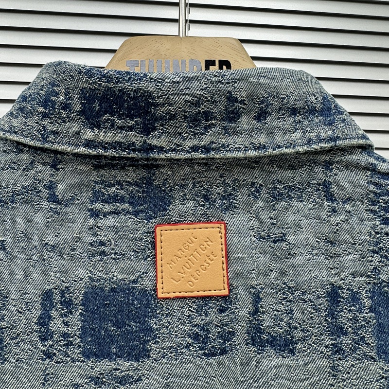 1/V price：298CNY 11