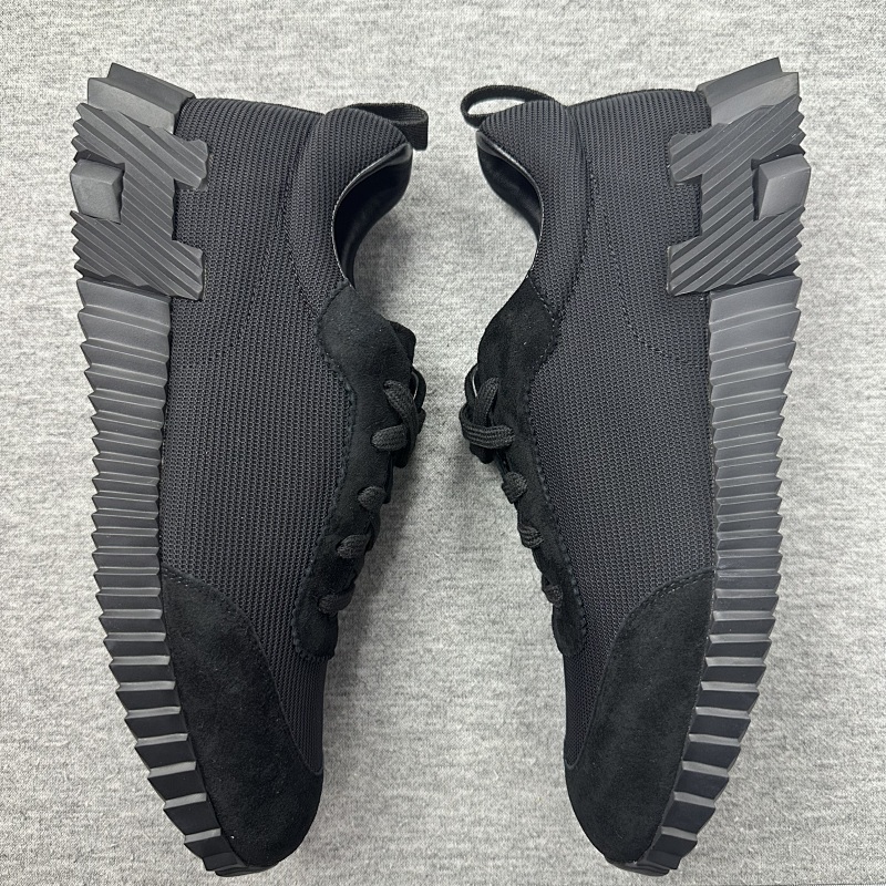 H-10 Shoes price：568CNY 6
