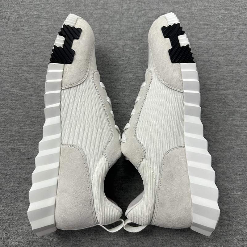 H-05 Shoes price：568CNY 3
