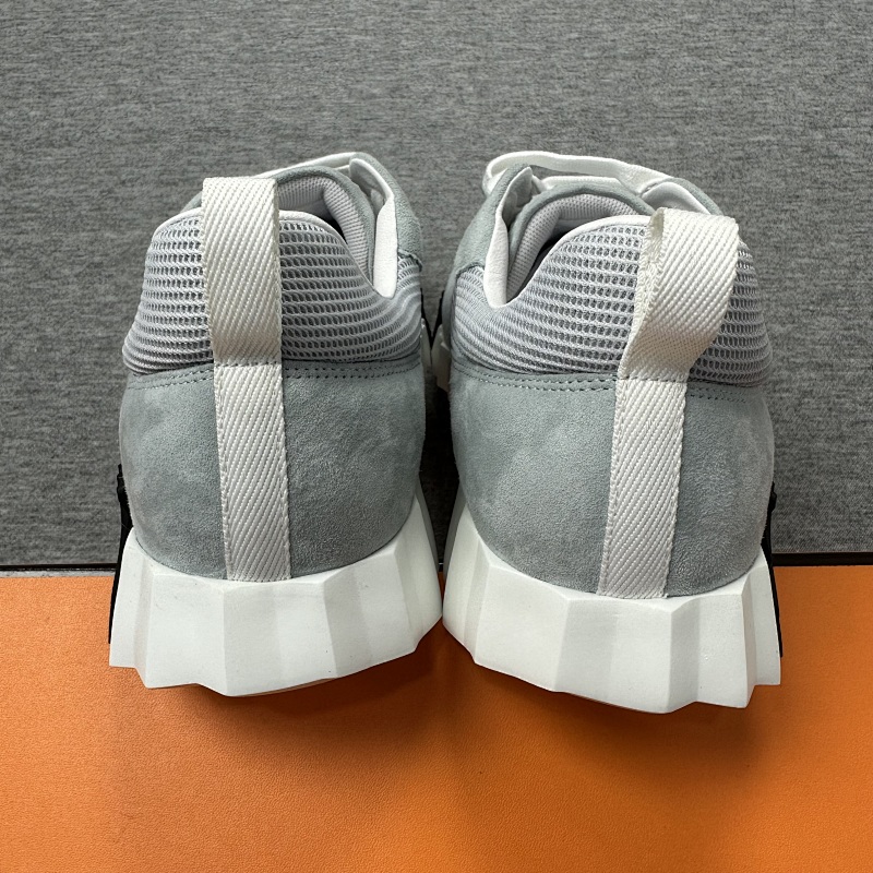 H-03 Shoes price：568CNY 8