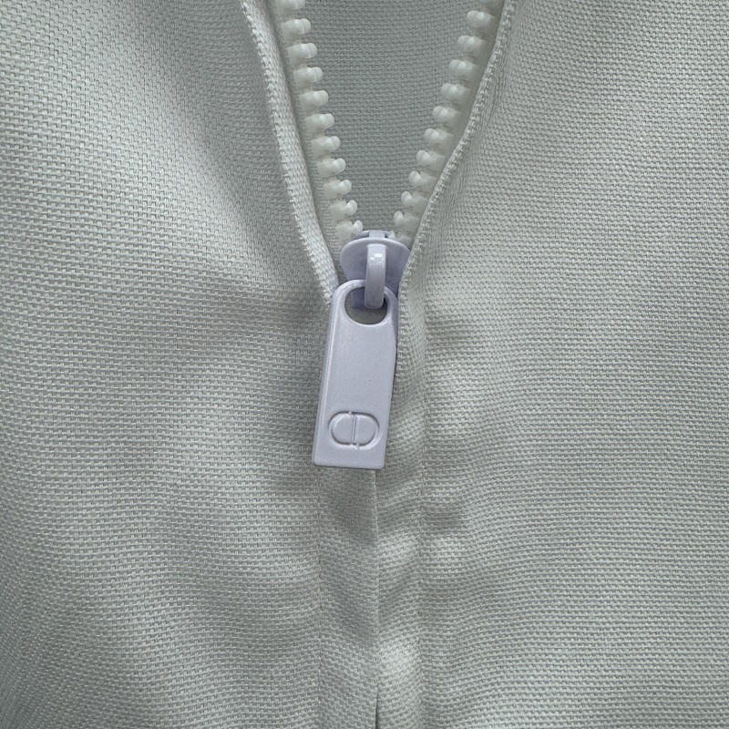 D/io price：798CNY 6