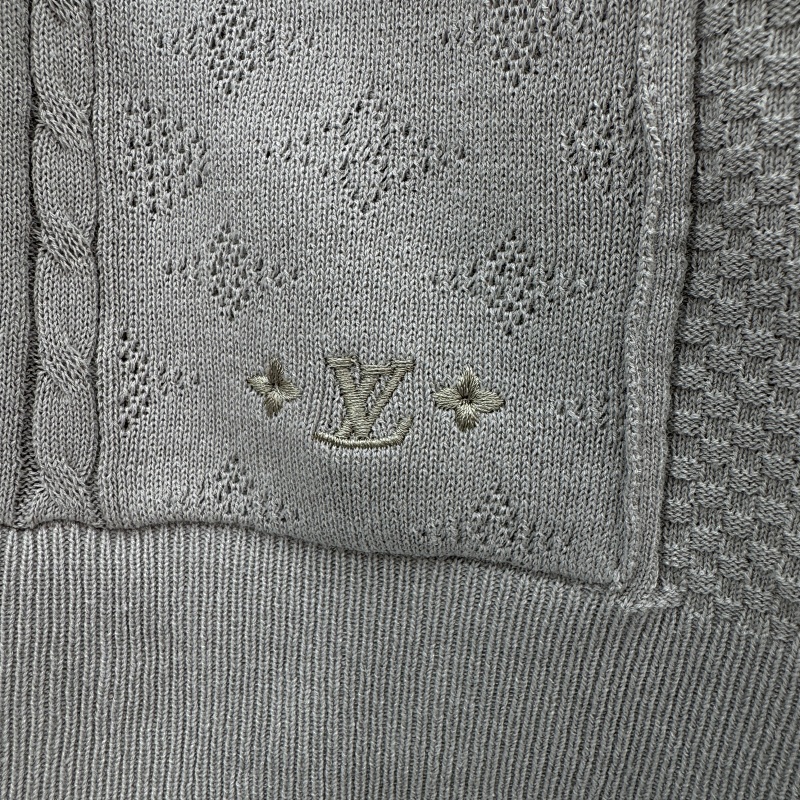 1/V price：338CNY 8