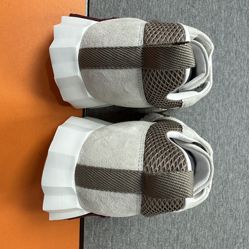 H-06 Shoes price：568CNY 9
