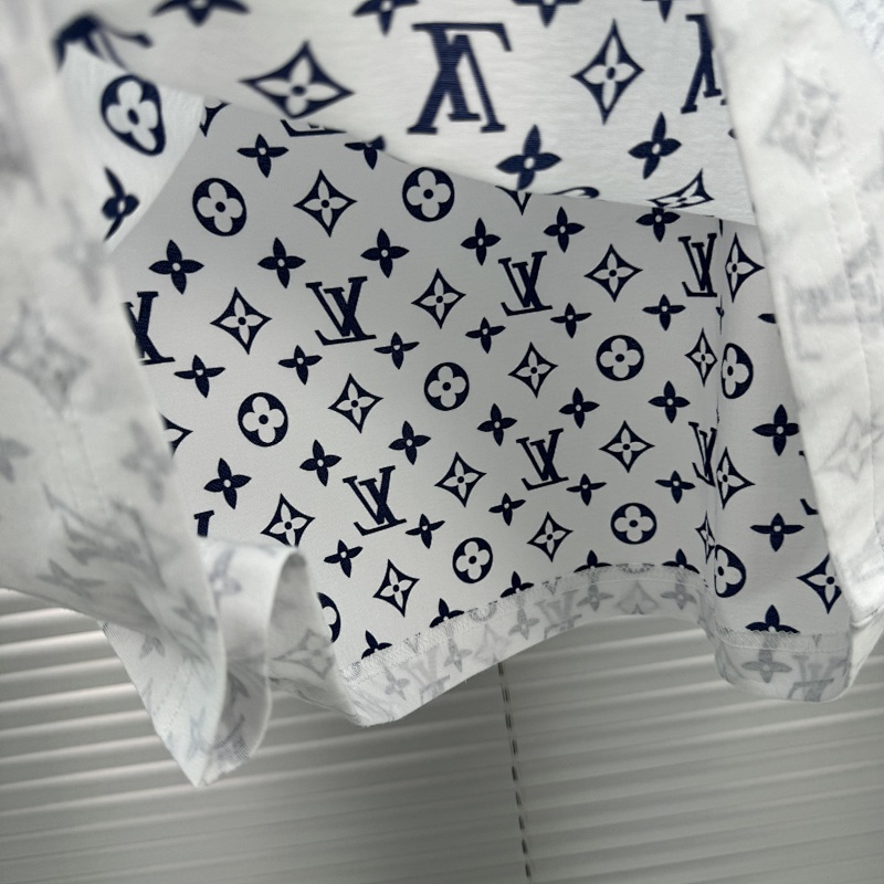 1/V price：208CNY 8