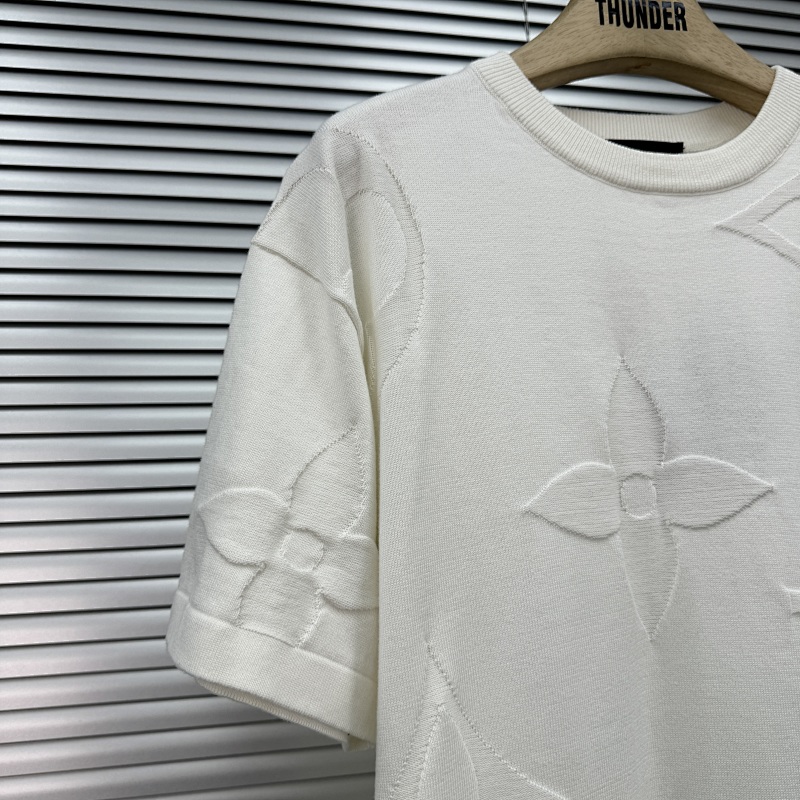 1/V price：238CNY 4