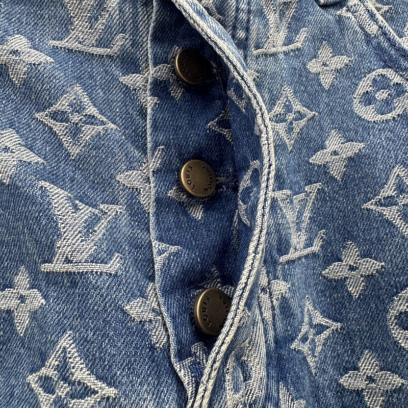 1/V price：298CNY 7