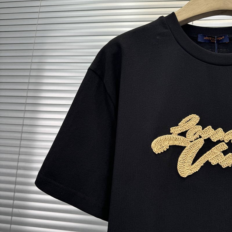 1V Price：218CNY 5