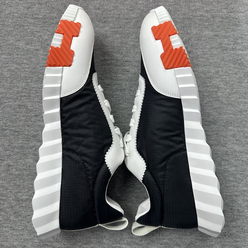 H-09 Shoes price：568CNY 5