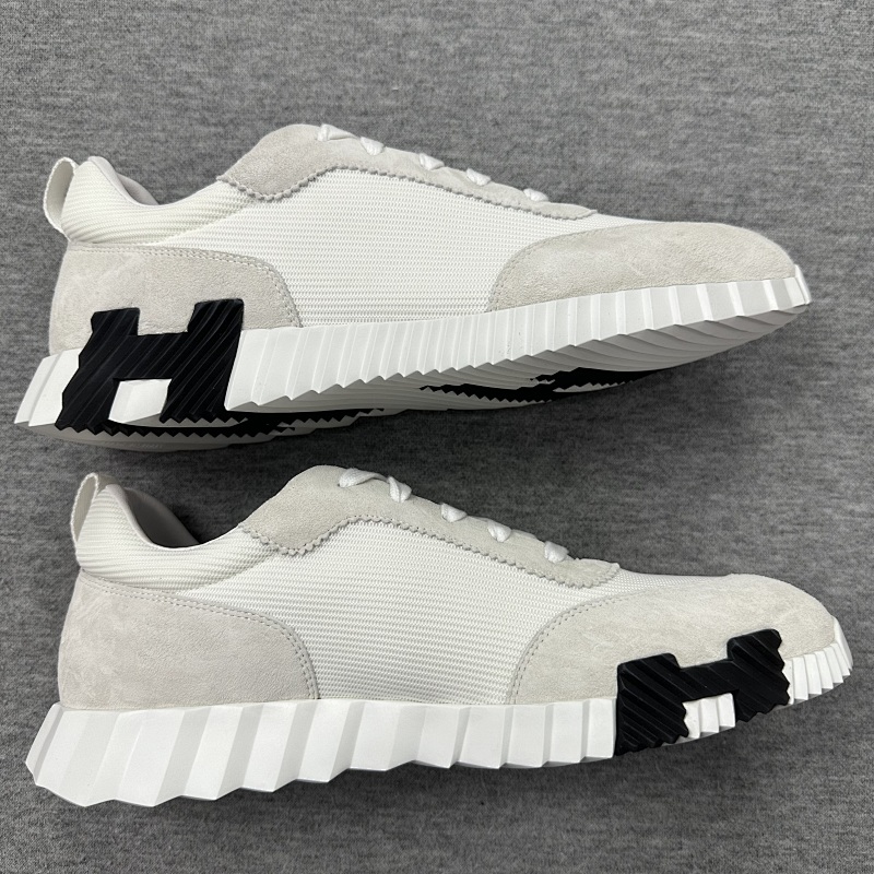 H-05 Shoes price：568CNY 4