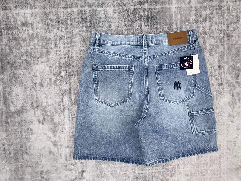 AL-blue Short · 5