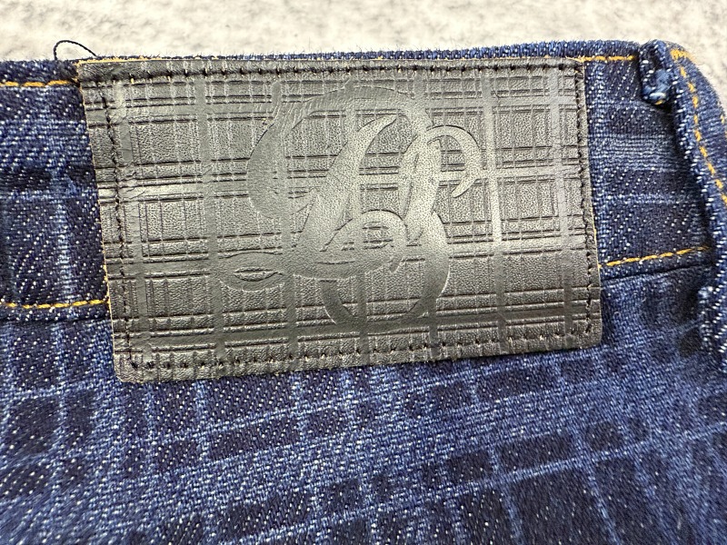 大D 格子深蓝色套装 · 6