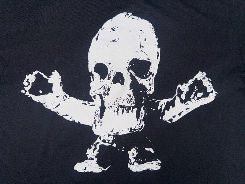 Ch90 Tee · 4