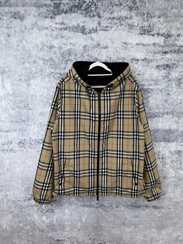 Reversible Two-Sided Top · 3