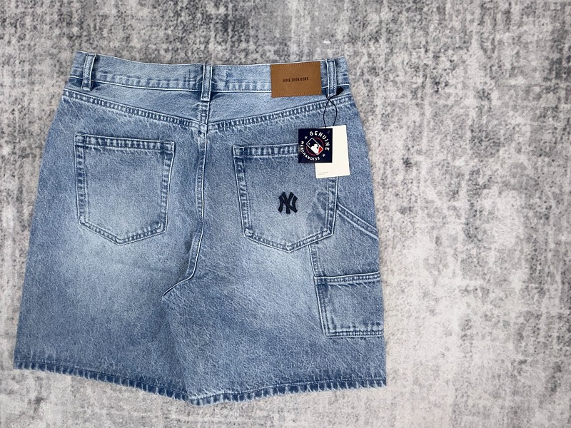 AL-blue Short · 6