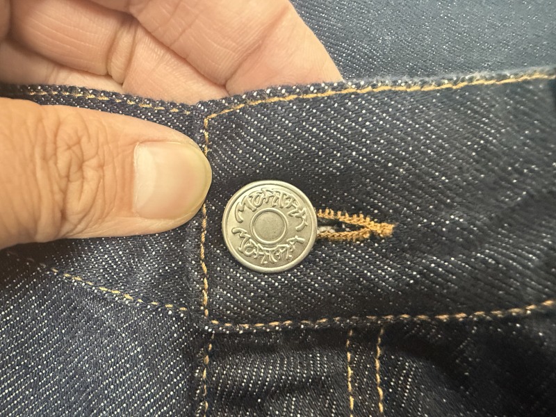 Mertra Jeans · 4