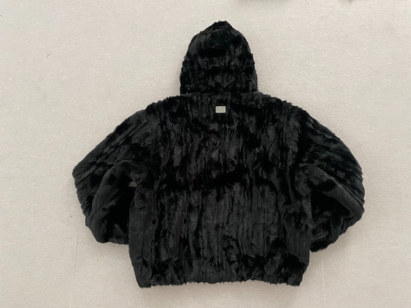 Supreme 12