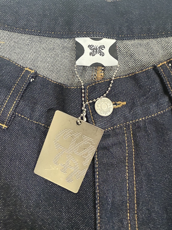 Mertra Jeans · 5