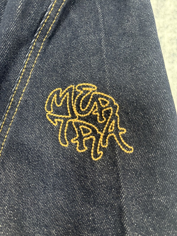 Mertra Jeans · 3