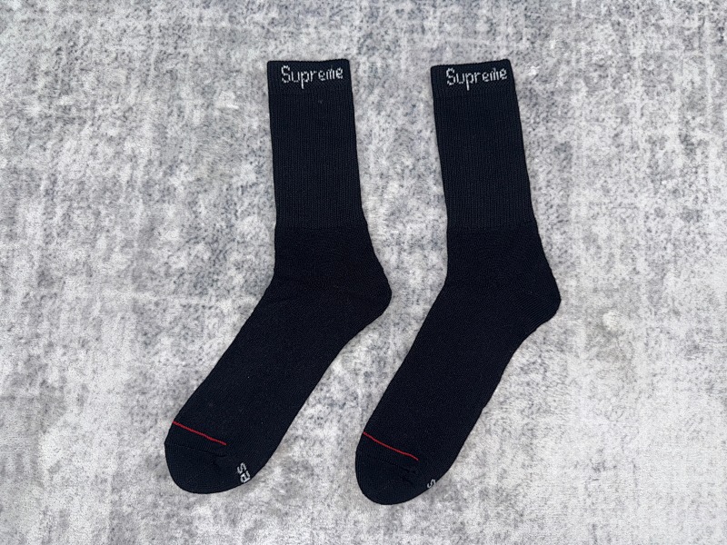 Supreme · 6