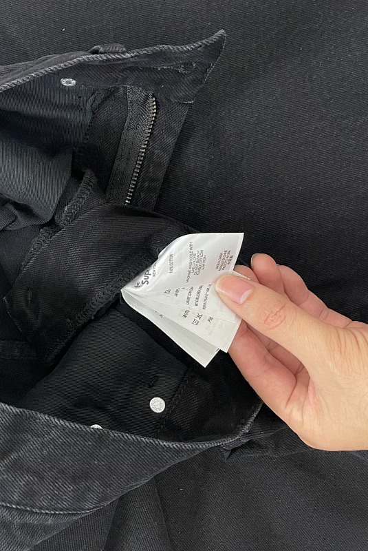 Supreme Baggy Denim Shorts 11