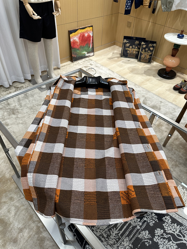 Price:309 557−8L 6